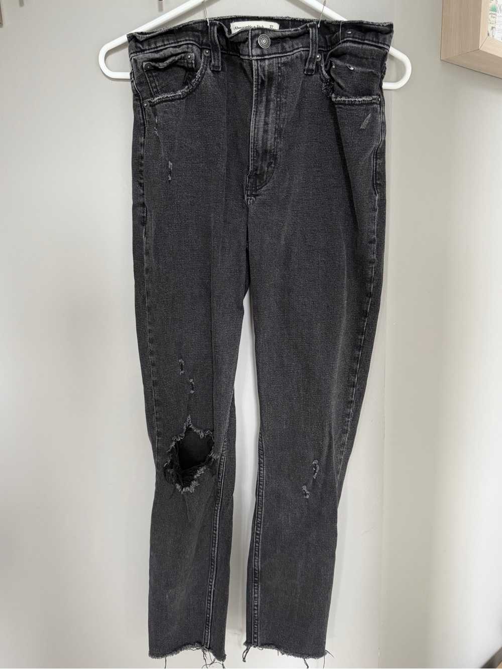 Abercrombie & Fitch Black Distressed Skinny Jeans